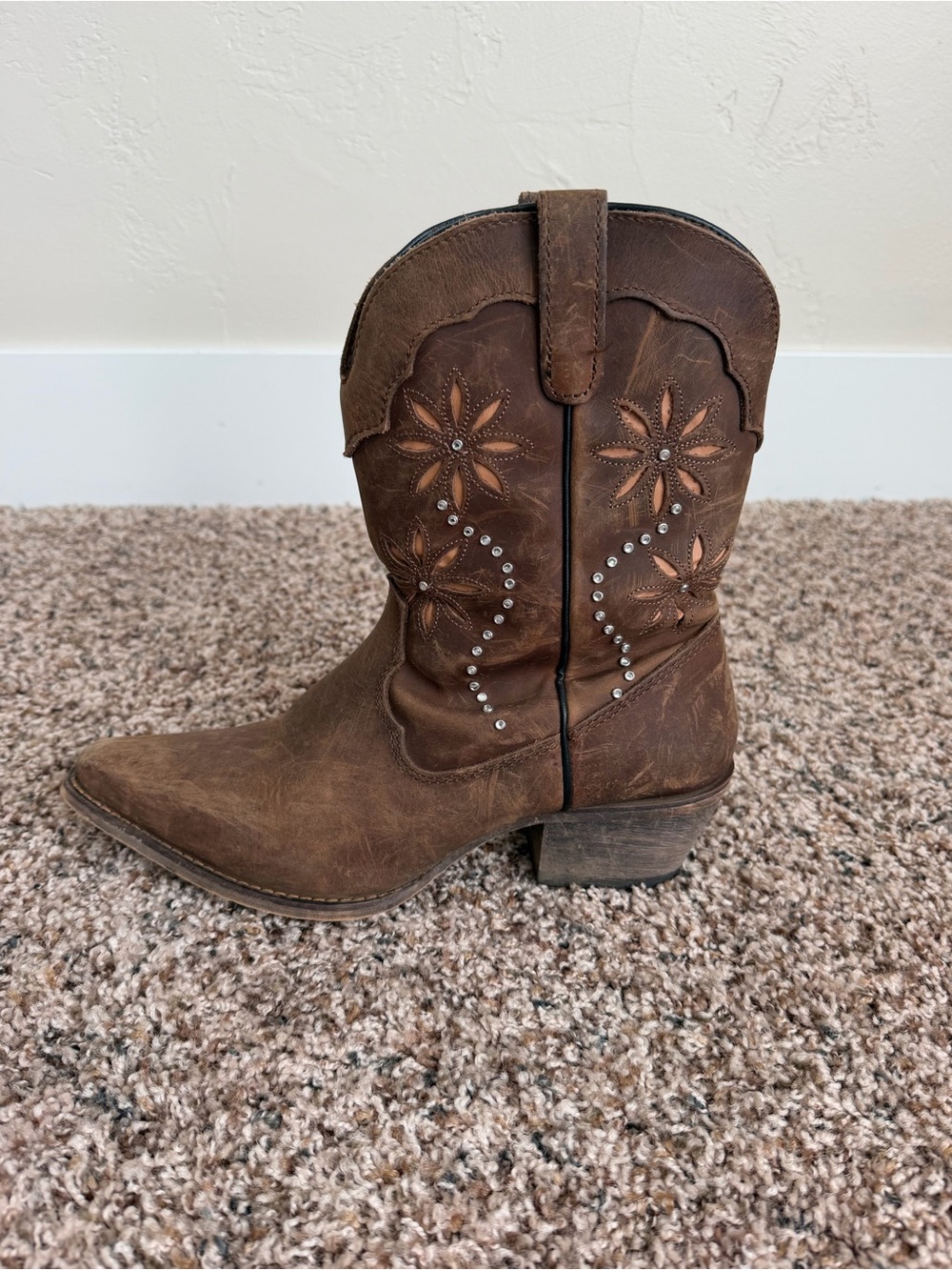 Women’s Embellished Leather Cowboy Boots, size 8